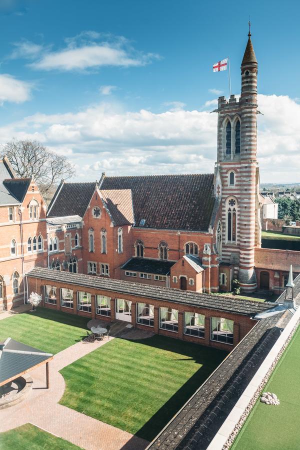 Stanbrook Abbey Hotel, Worcester Exterior foto